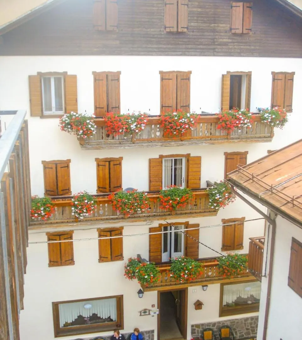 Albergo Larese Auronzo di Cadore Hotel